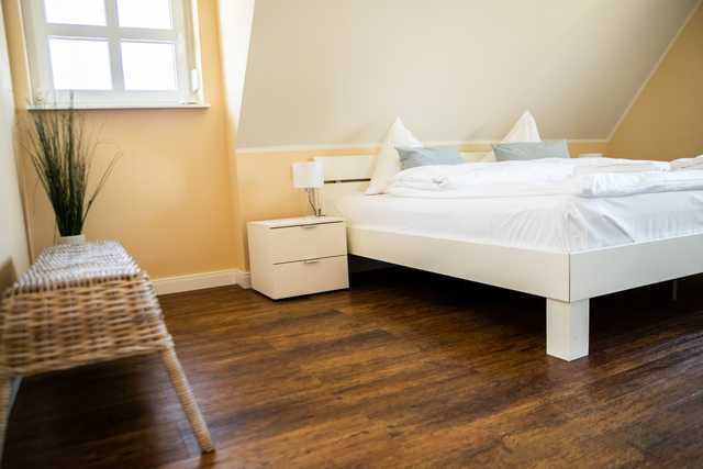 Schlafzimmer 1 im OG mit Doppelbett (200 x 200...