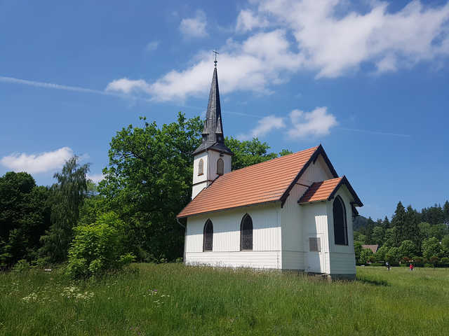 Kleine Holzkirche