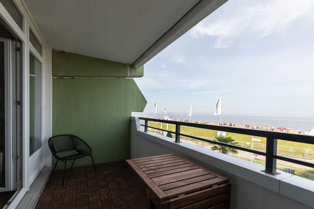 Balkon mit Blick auf die Nordsee und das Watt