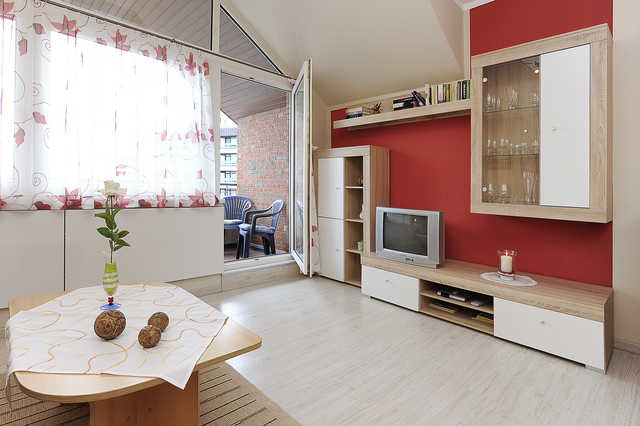 Wohnzimmer mit integrierter Küche
