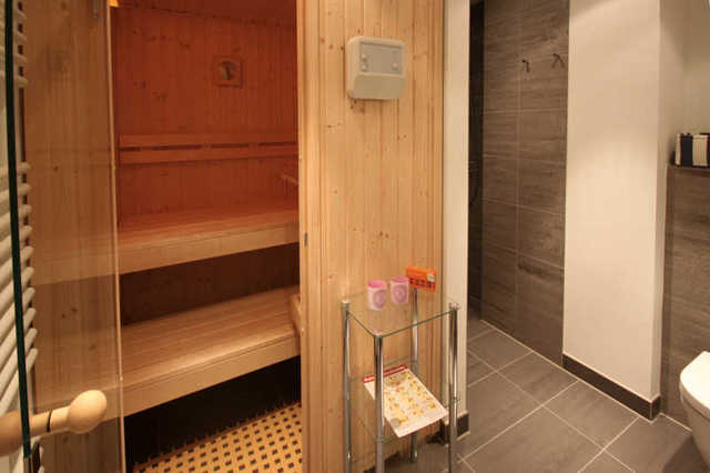Duschbad mit Sauna