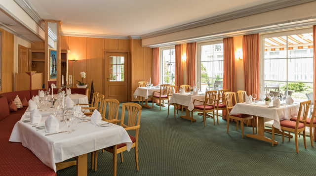 Restaurant 'Zur Kirsche' Schwarzwaldhotel Genge...