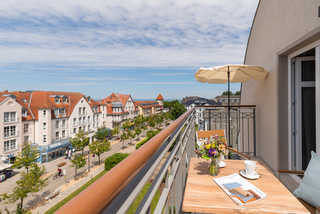 Westside Arthotel Apartment 415 Balkon mit seitlichem Meerblick