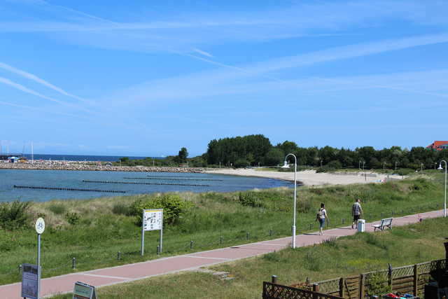 Glowe- Promenade und Strand