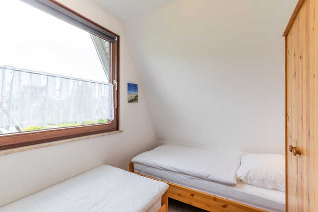 Schlafzimmer mit 2 Einzelbetten Bild 2