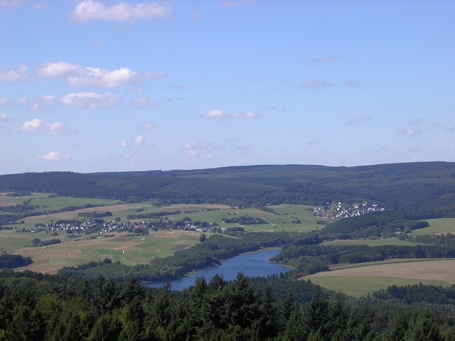 Blick von Wildenburg auf Langweiler