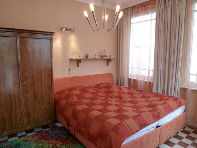 Zweites Schlafzimmer - hochwertiges Doppelbett ...