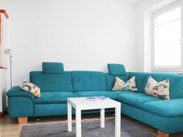 Goosbrink Whg. 04 - Blick auf das gemütliche Sofa