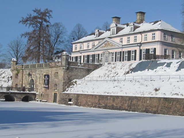 Winterliches Schloss in Bad Pyrmont
