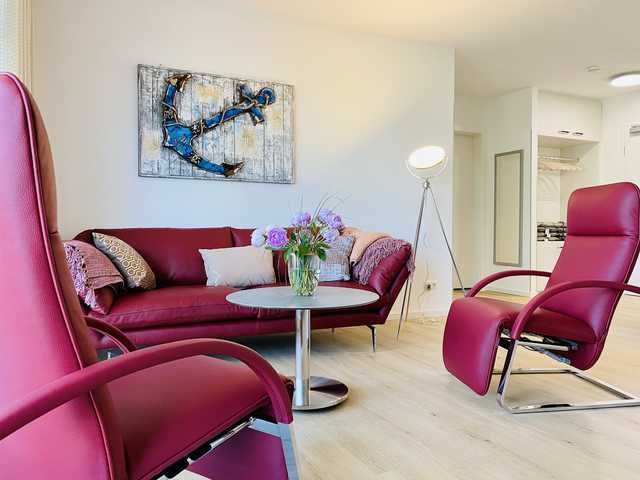MeerZeit / Villa Düne Wohnzimmer mit Relax-Ledersesseln