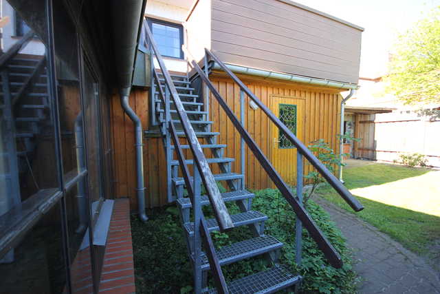 Zugang über Außentreppe zur Ferienwohnung Specht